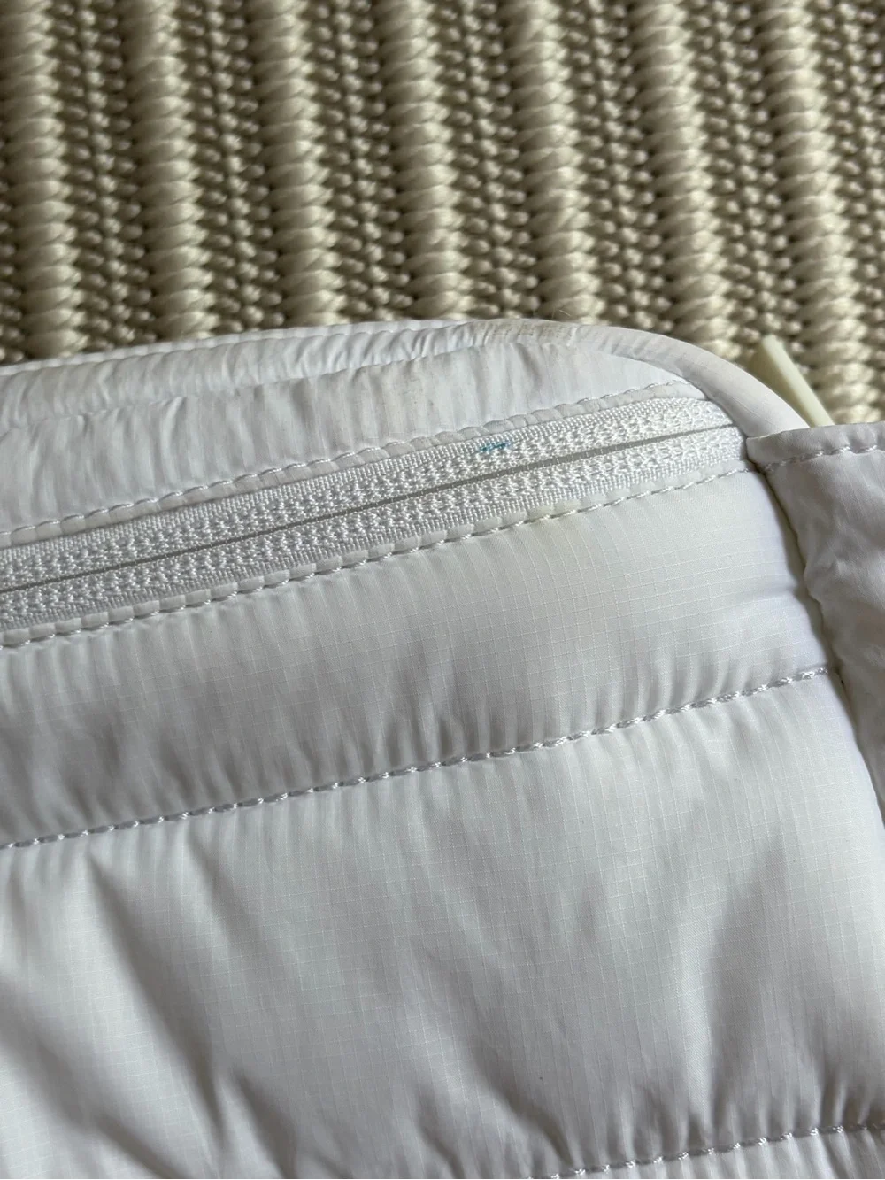 Lululemon Wunder Puff Everywhere Belt Bag